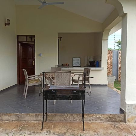 Lisa Mari Hotel Mombasa Exterior foto