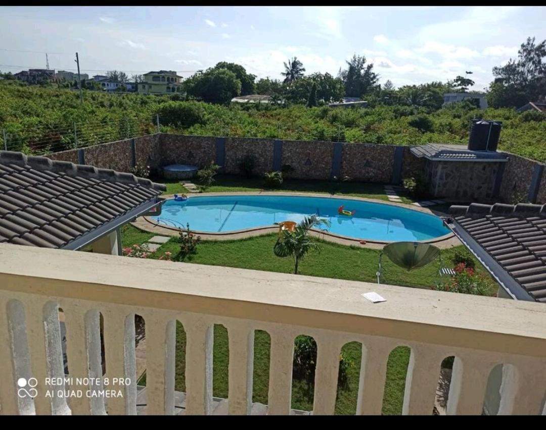 Lisa Mari Hotel Mombasa Exterior foto